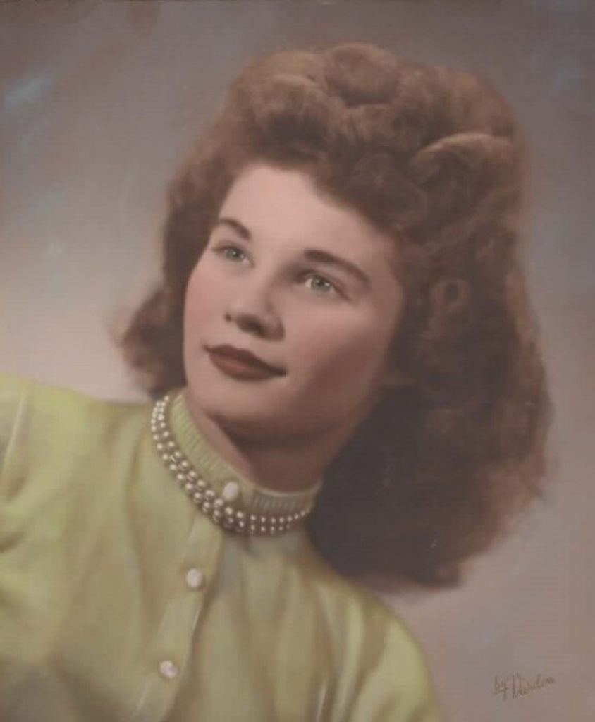 Mary Elizabeth (Buczko)  Kaminski