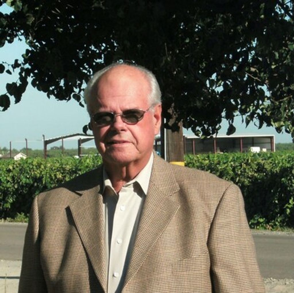 Herman Augie Nielsen Profile Photo