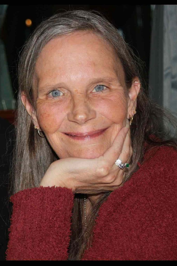 Carrie MacDonald Profile Photo