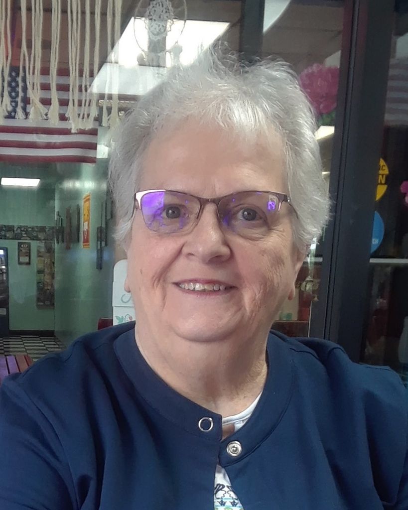Linda Lipford Carter Profile Photo