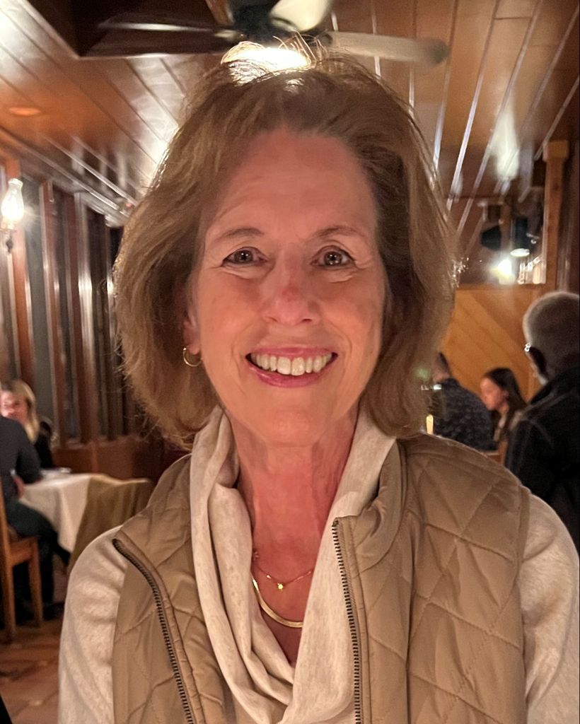 Resa Beth McAlexander Profile Photo