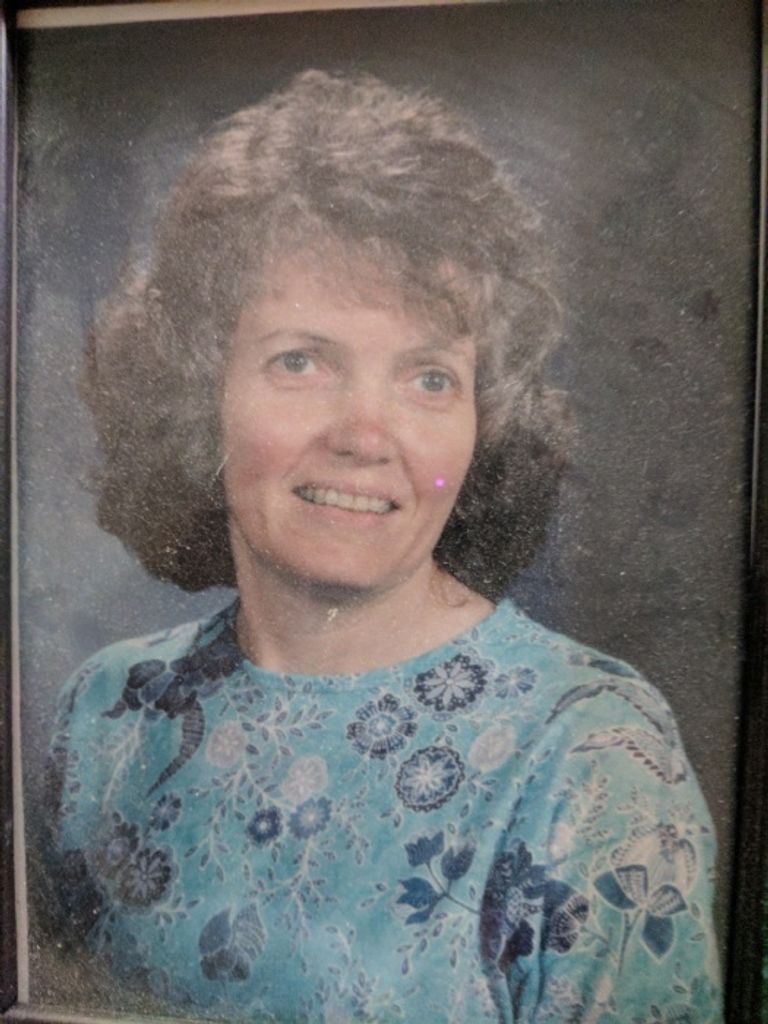 Connie Daniels Profile Photo