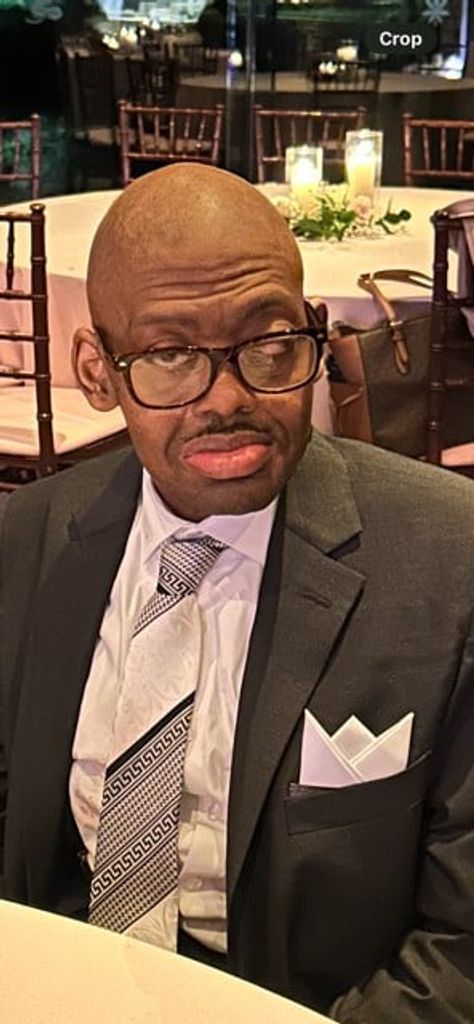 Mr. Cranston Le'Quinn Howard