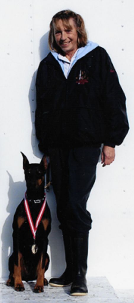 Lynda Lorraine Hunter-Greenhalgh