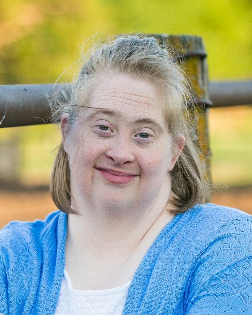 Michelle Dawn Zahn Profile Photo