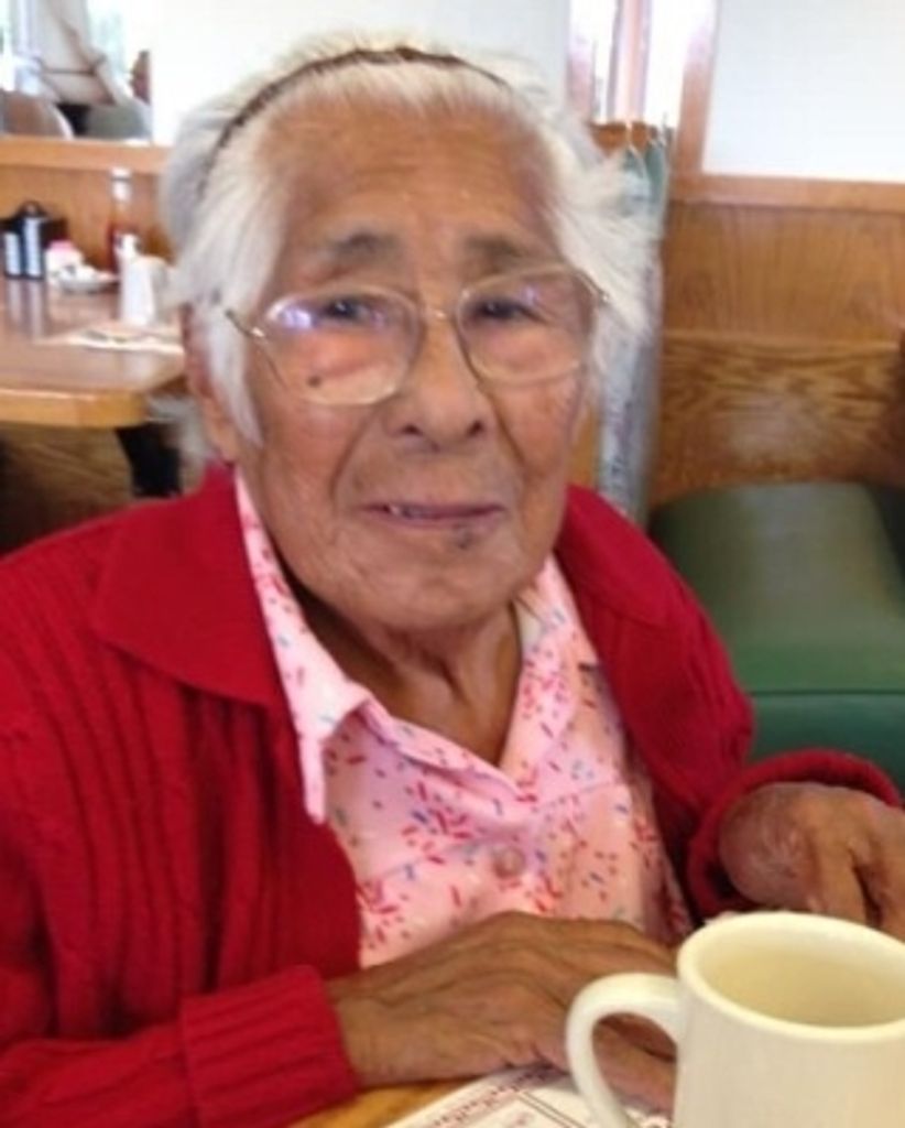 Nieves E. Mendoza Profile Photo