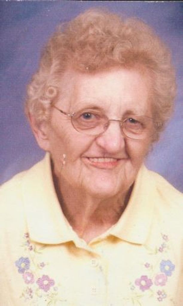 Lola  M. Moder