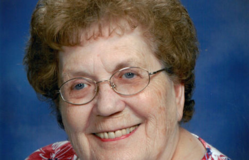 Carmen Lee Woelfle