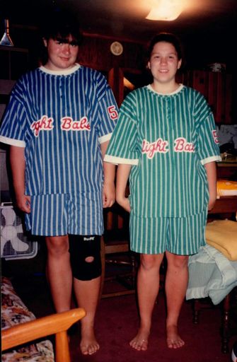 Jeni photo gallery thumbnail 62 of 185