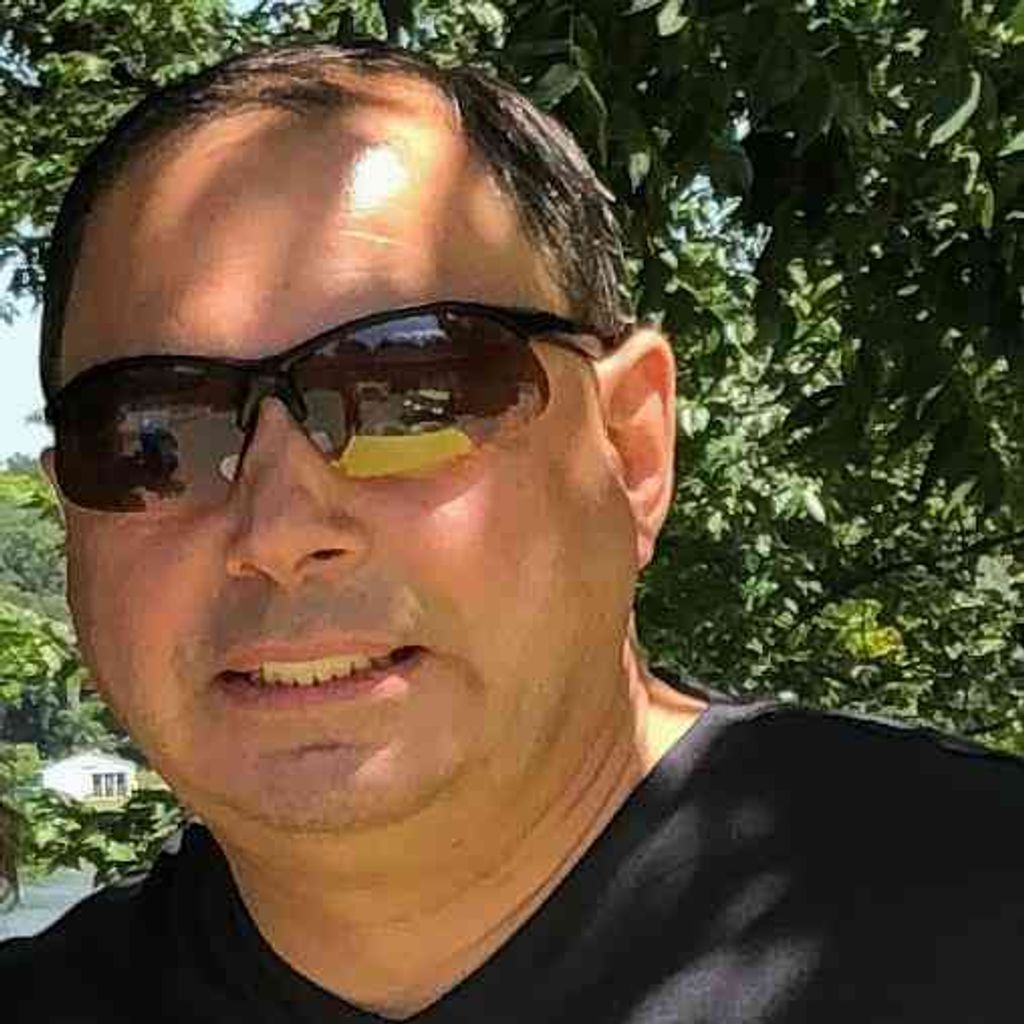 Thomas Martin Roufus Profile Photo