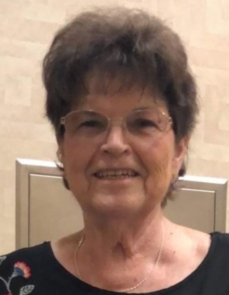 Elizabeth (Hebrard)  Murphy Profile Photo