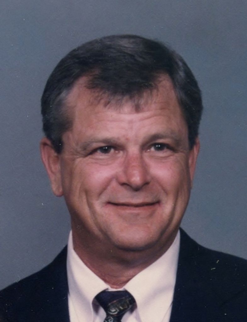 Daniel Hinton Smith Profile Photo