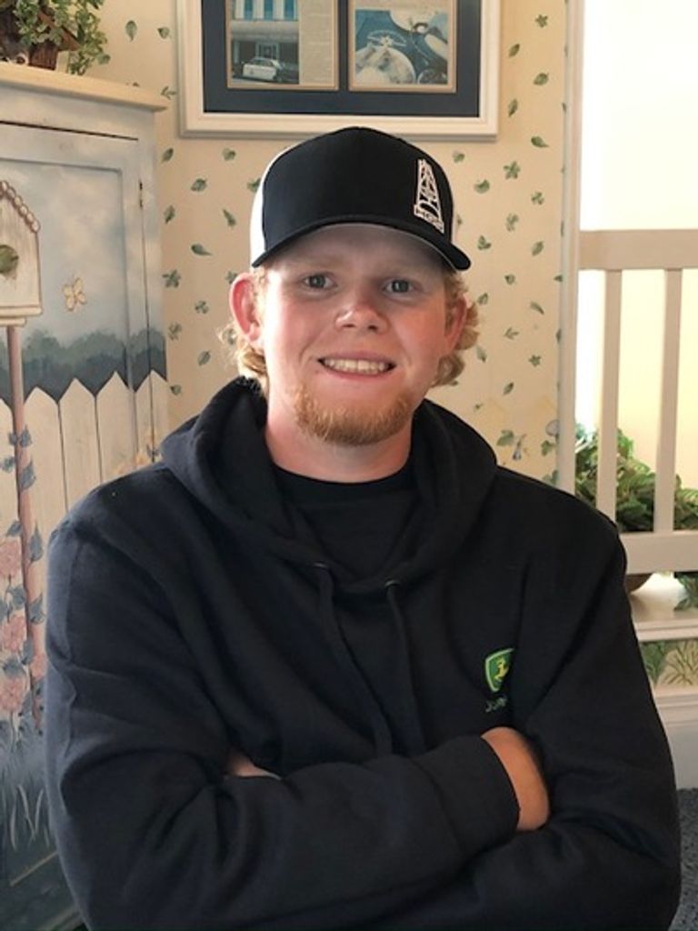 Parker Schroll Profile Photo