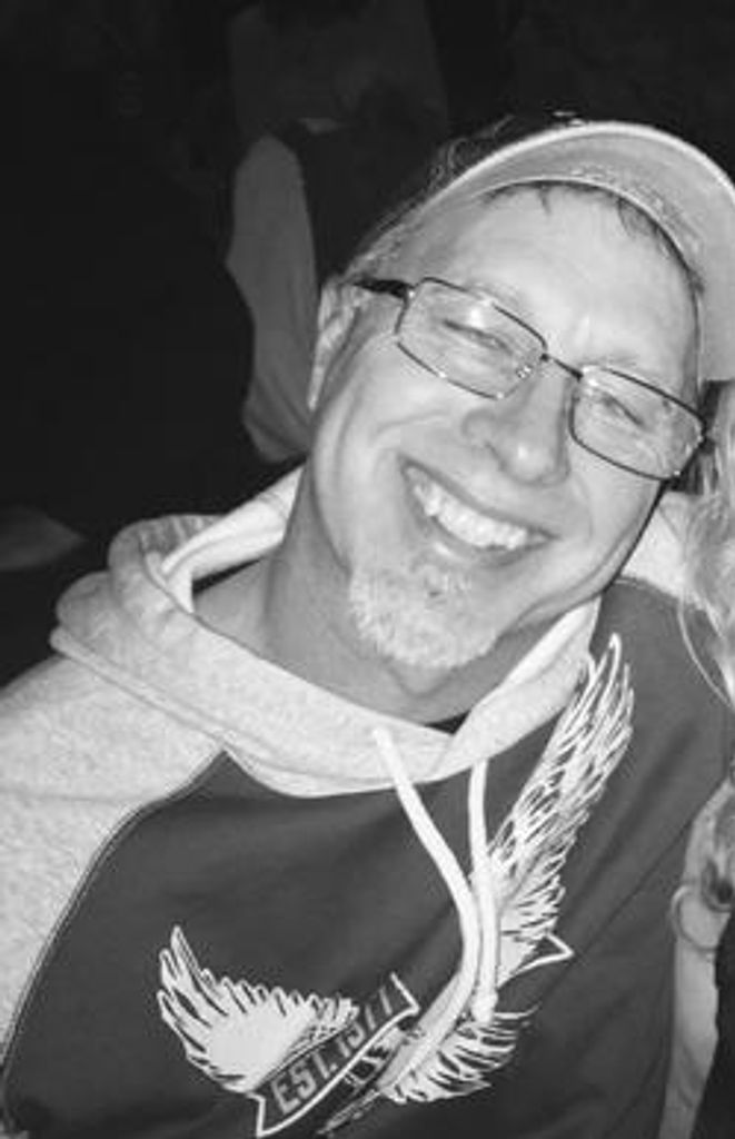 Michael Todd Mcconnaha Profile Photo