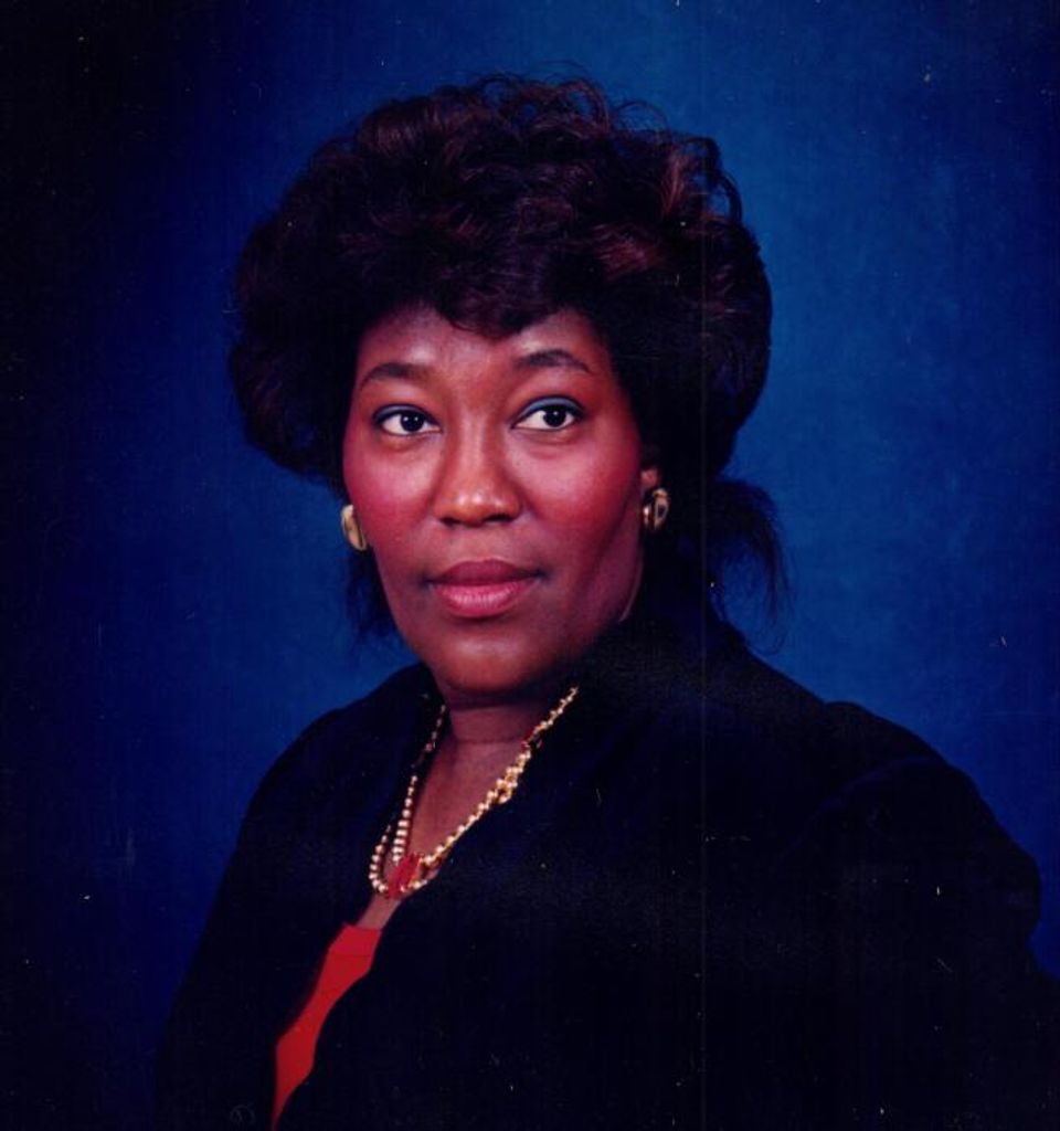 Glenda Eure (Bowen)  Mceachern