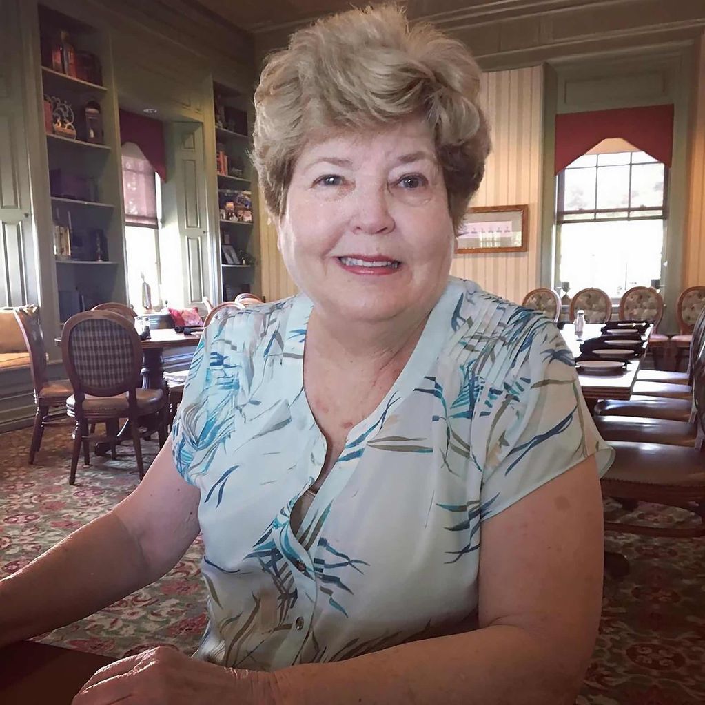 Carol Lynn Garcy Profile Photo