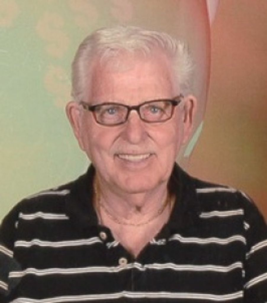 Thomas "Tom" Snyder
