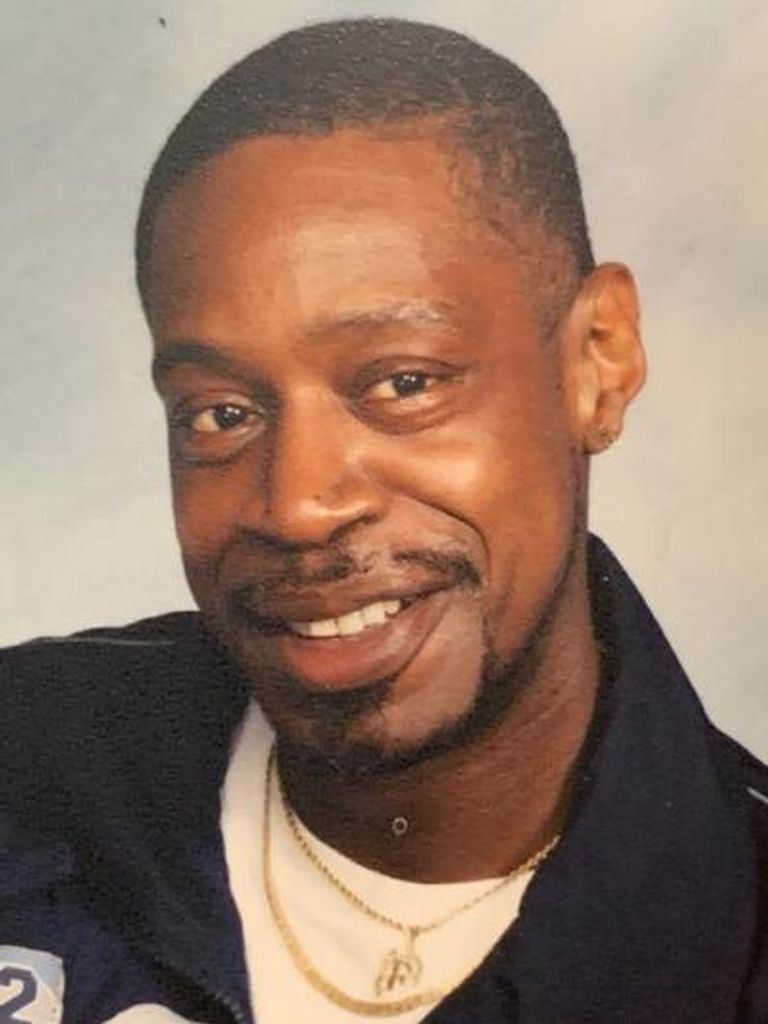 Frederick Davis Profile Photo