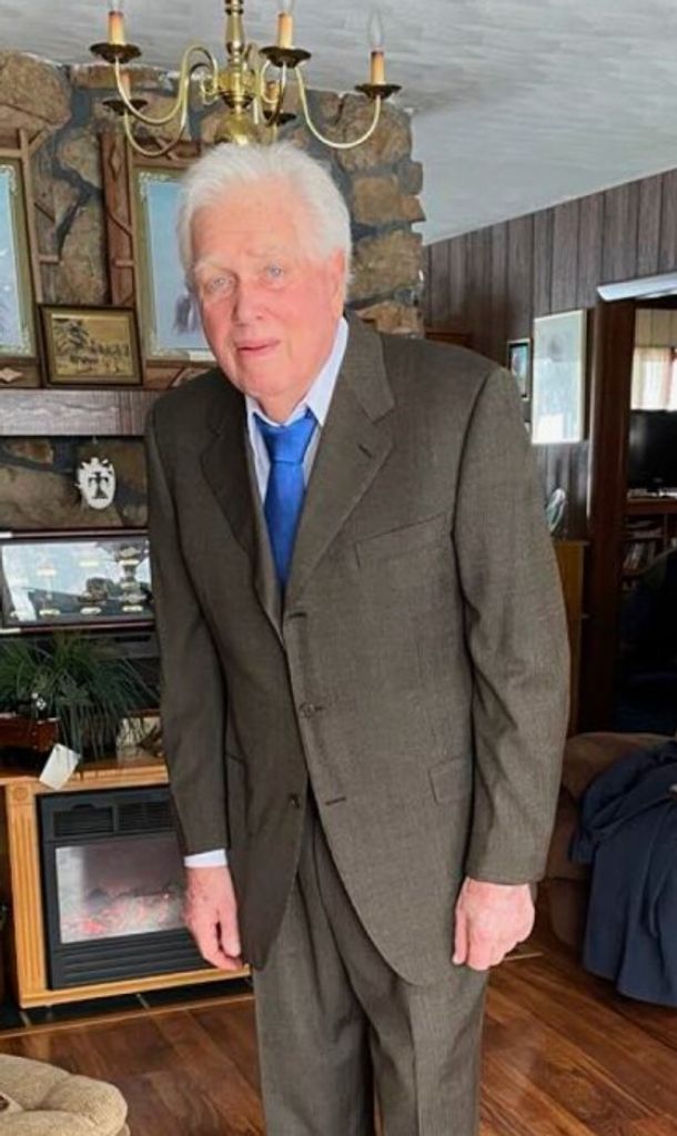Larry Ed Wieneke