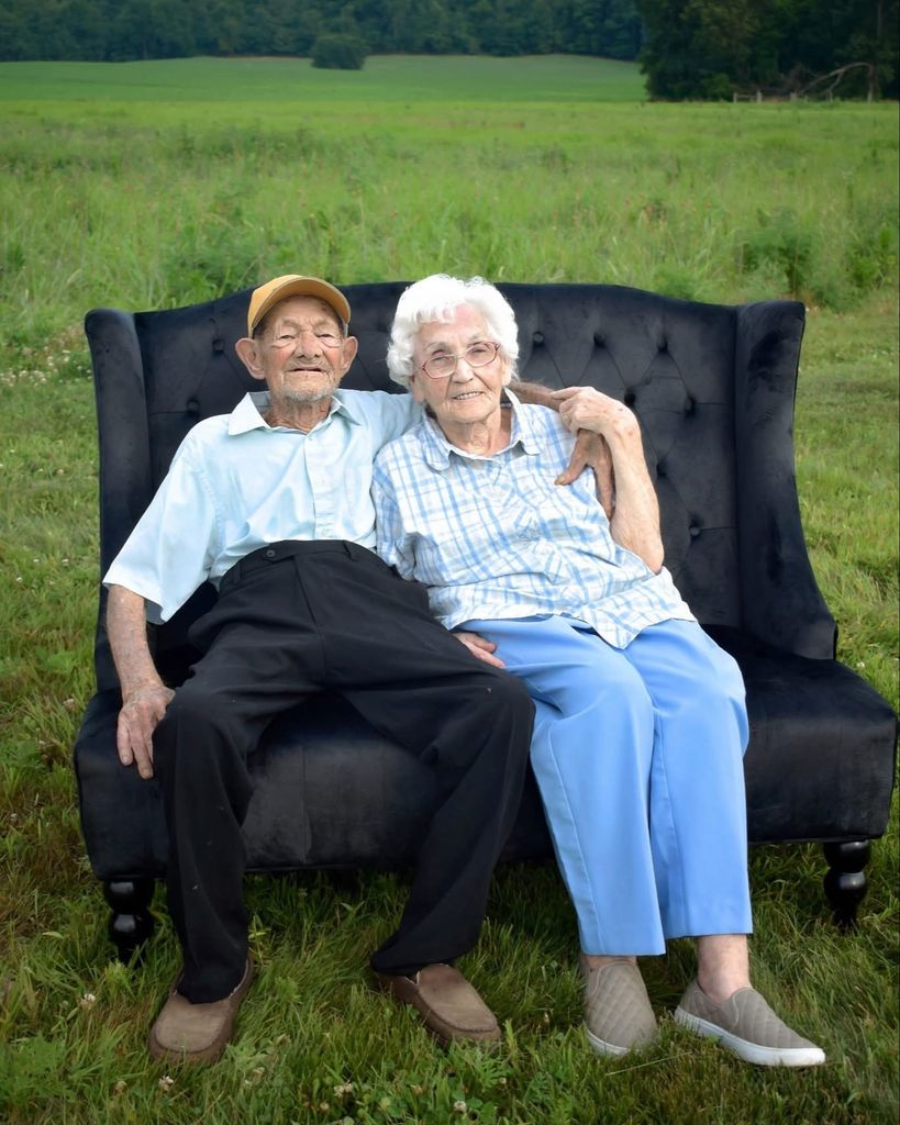 Sally and Stanley Maudlin Profile Photo