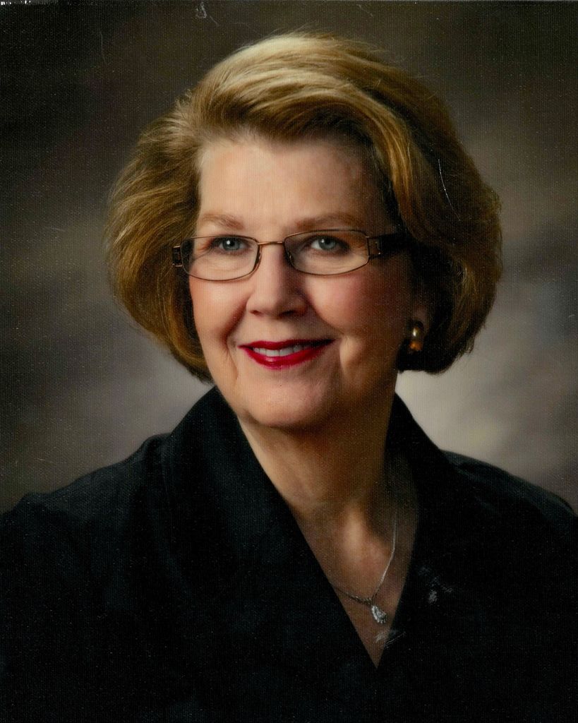 Barbara King English Profile Photo