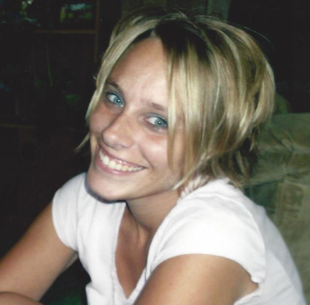 Courtney J. Larsen-Blarek Profile Photo