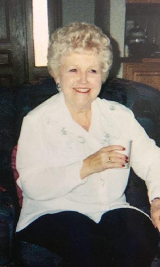 Betty Sue Castle (Passmore)