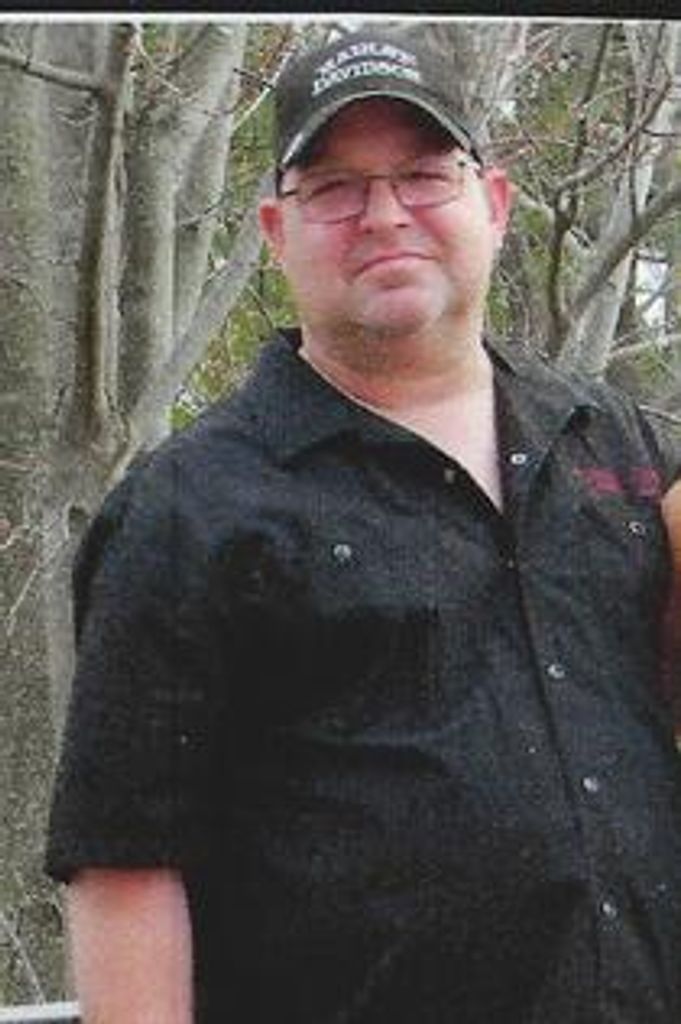 Chad Aaron Otten Profile Photo