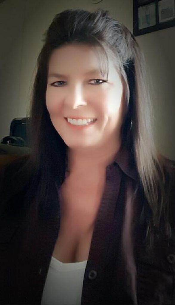 Stacey Annette Holt Custer Profile Photo