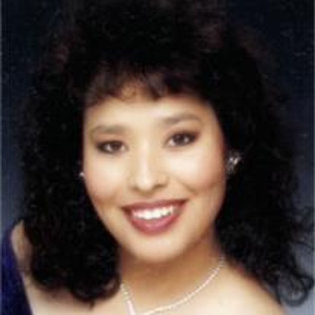 Roxane Sandland Profile Photo