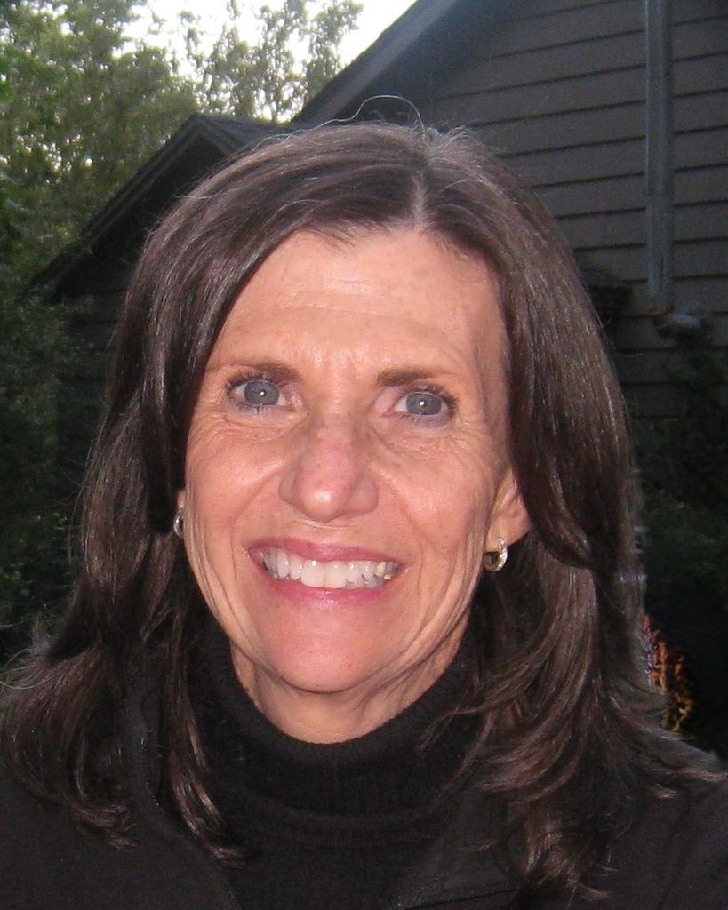 Claudia Mary Davis Profile Photo