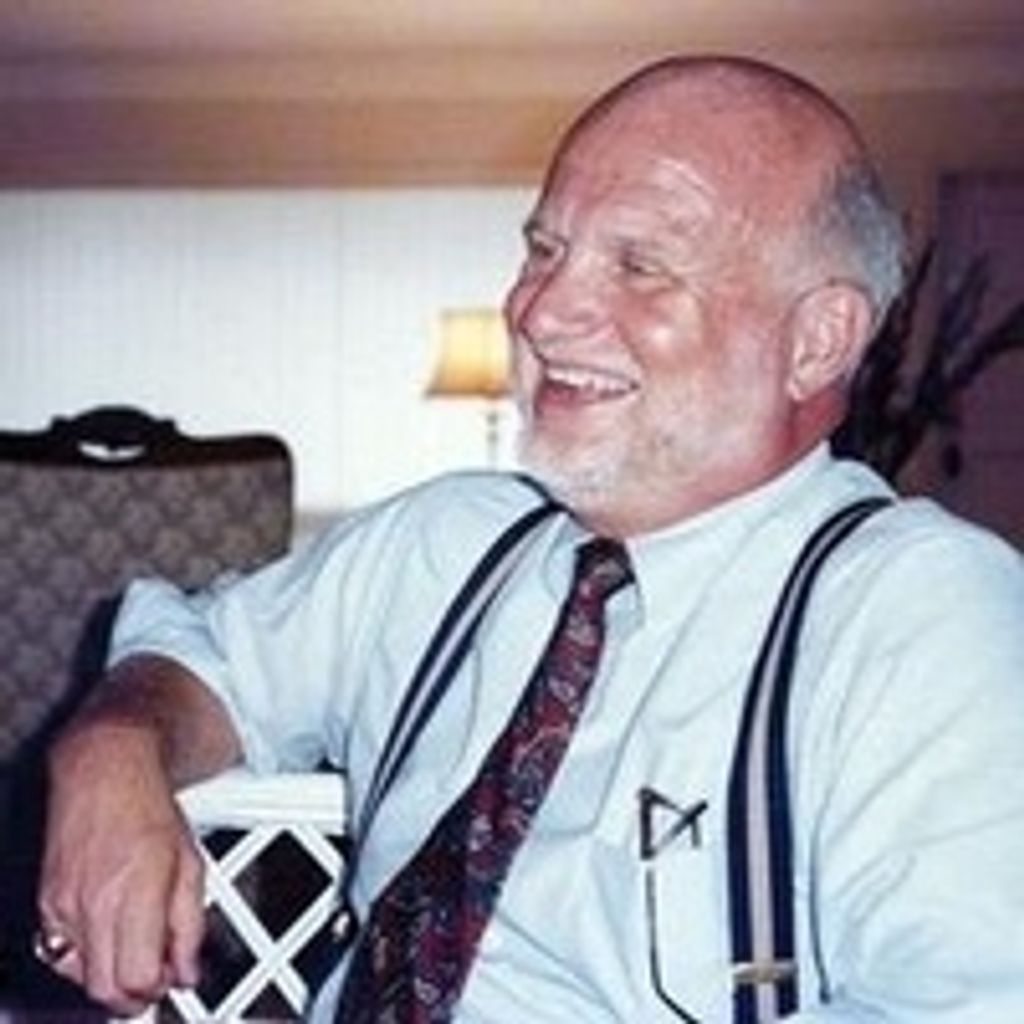 Thomas Tucker Profile Photo