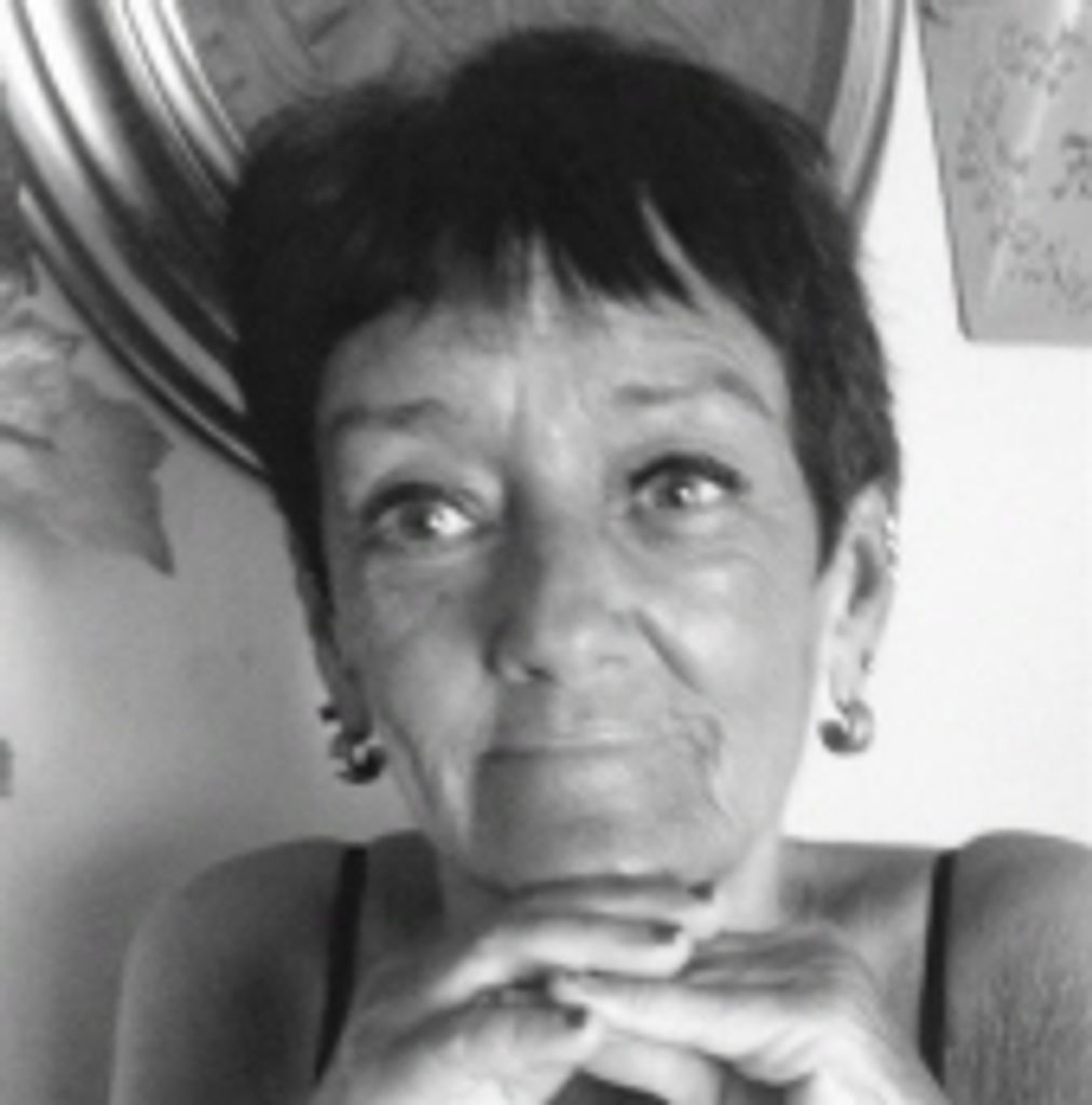 Victoria Lynn Helton