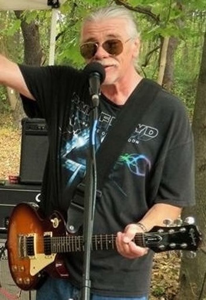 Howard McElhenny
