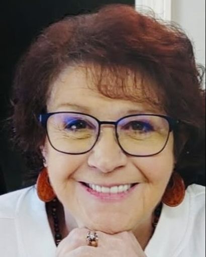 Rebecca Neuhauser Profile Photo