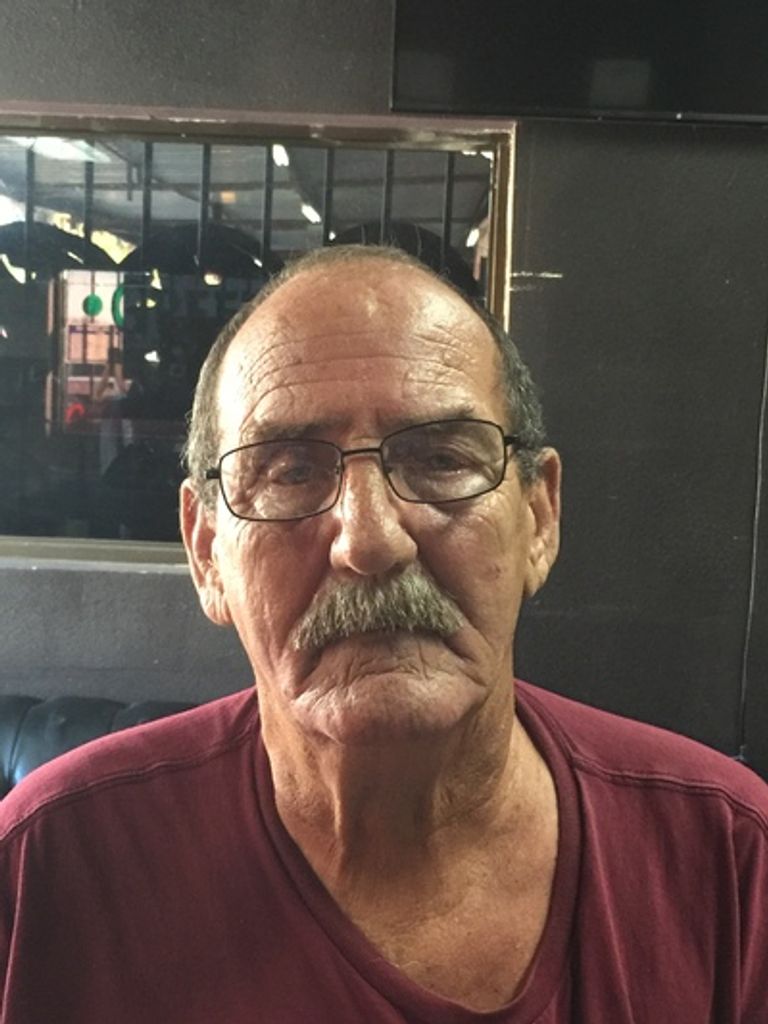 Kenneth Ray Woolaver Profile Photo