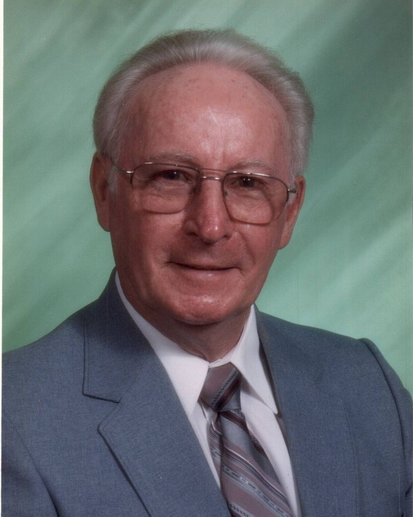 Allen Gale Young Profile Photo