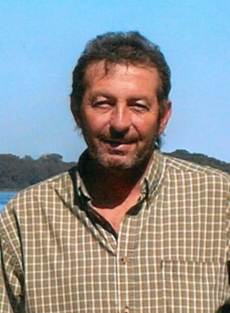 Charles Dennis Dill, Jr. Profile Photo