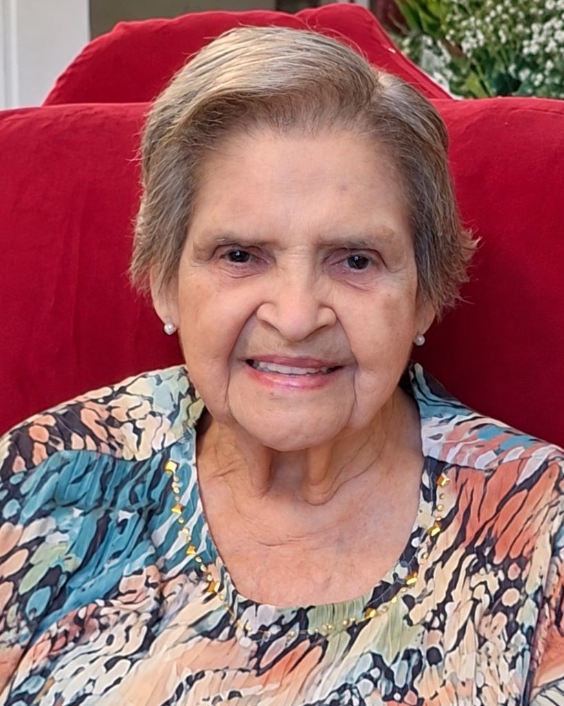 Lucila G. Martinez