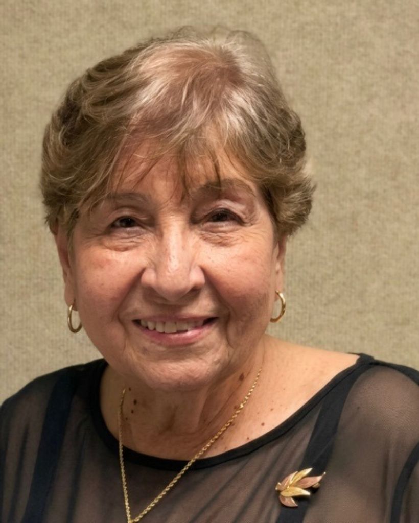 Felicita Solis