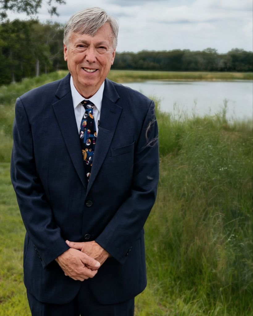 Edward Richmond Profile Photo