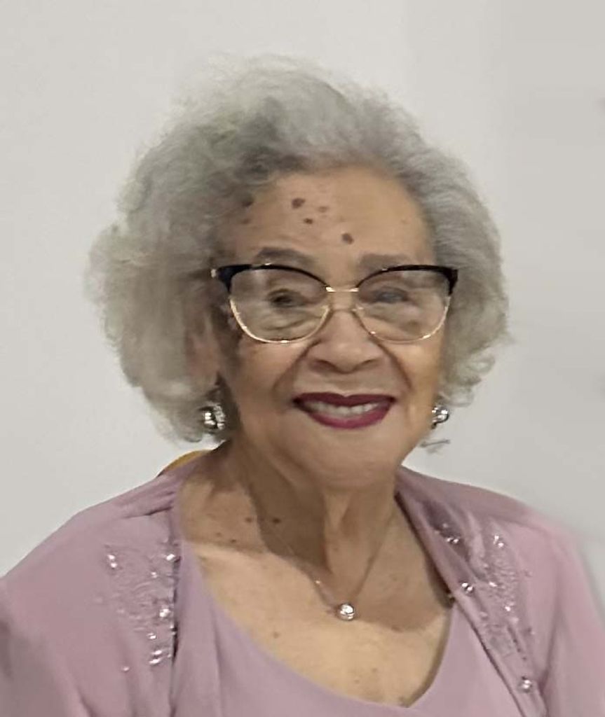 Maria L. Ferreira Profile Photo