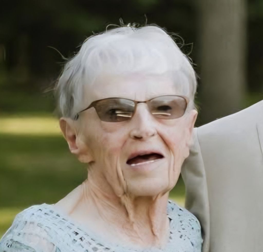 Linda Christine (Dorris)  Brown