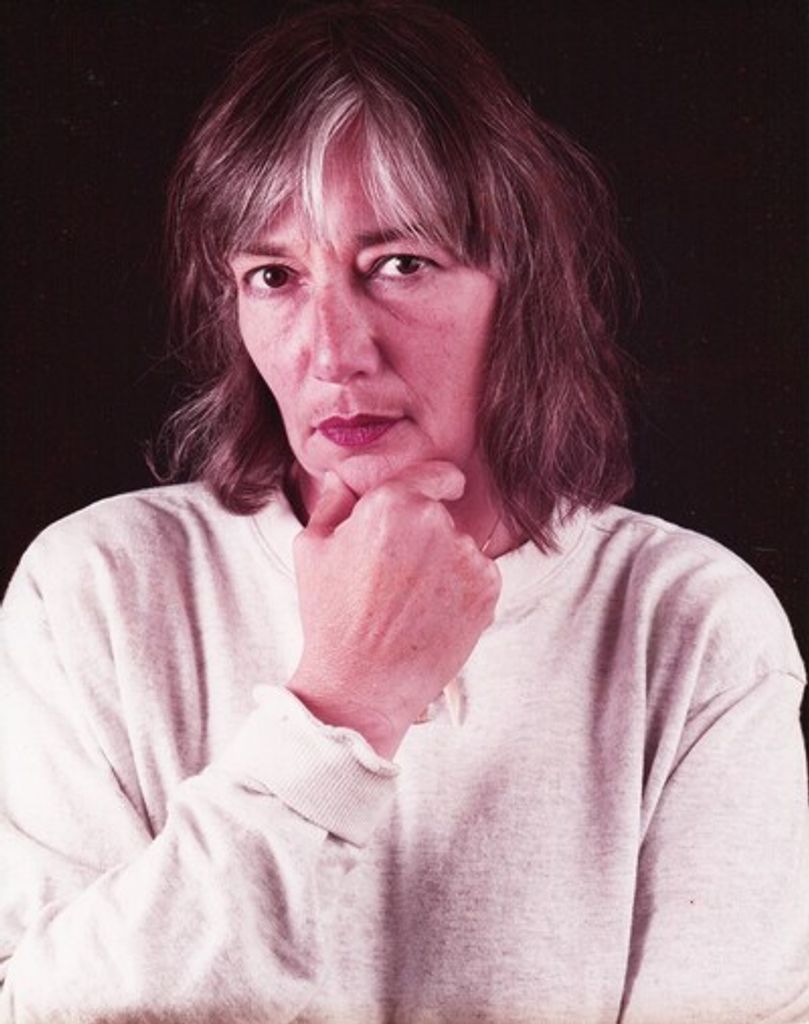 Suzanne "Suzi" E Gablik