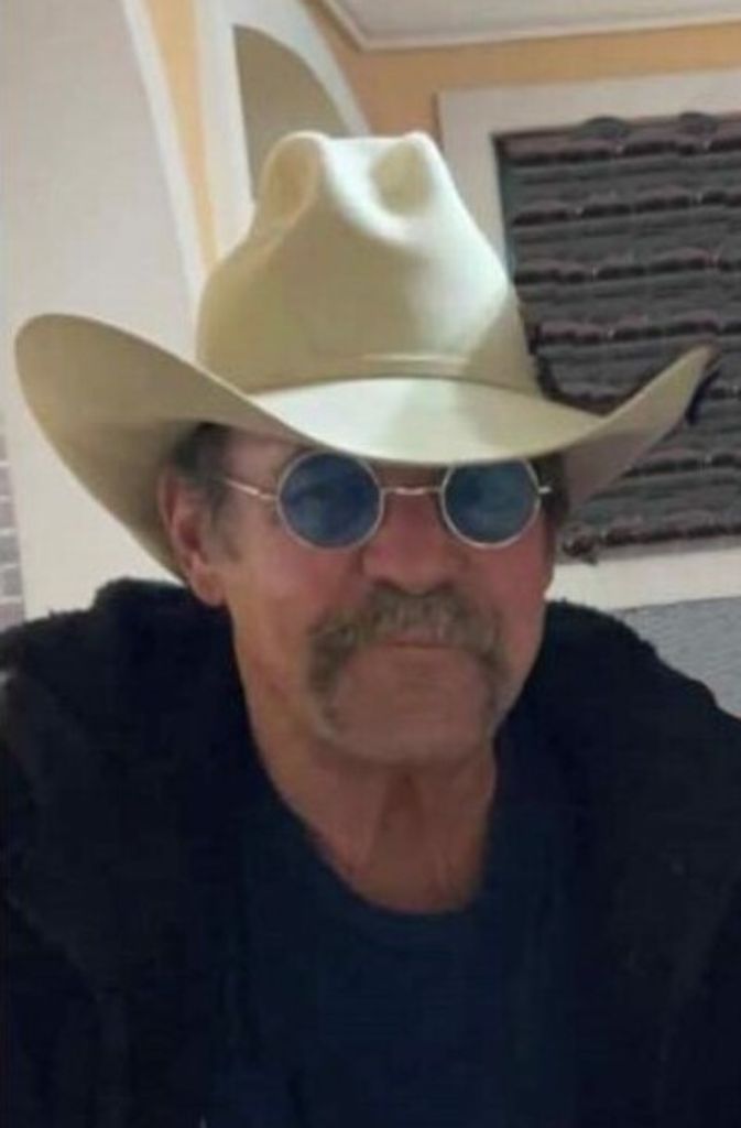 Robert Earl "Bob" Stevens Profile Photo