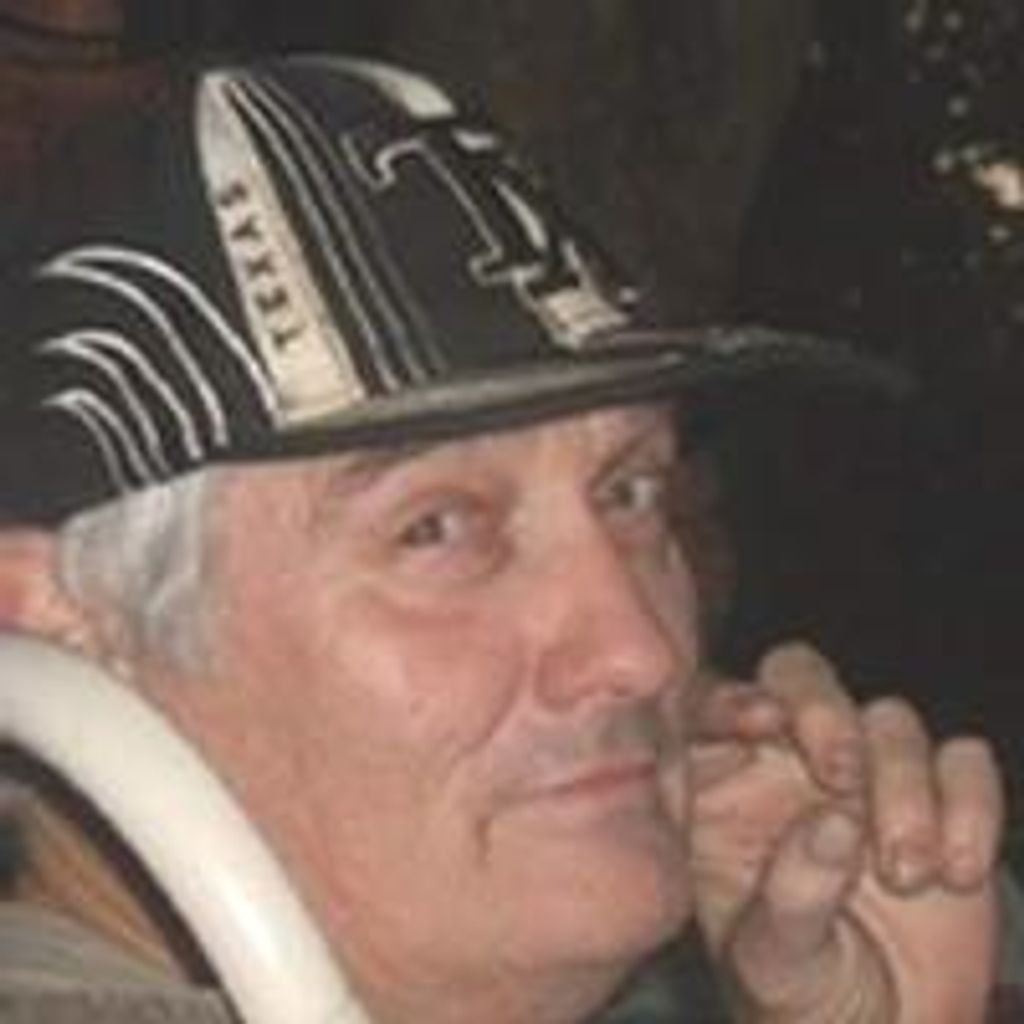 Johnny Ray Hodge