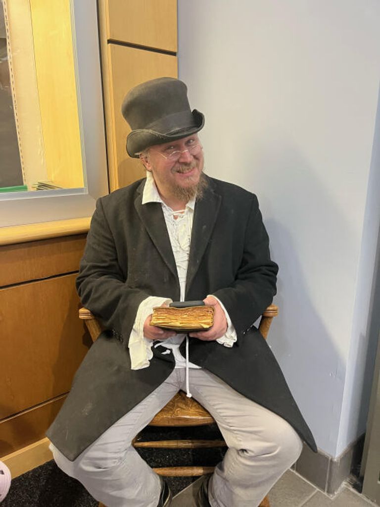 Mike "Felt Madhatter" Clemens Profile Photo