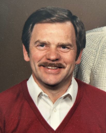 Clark W. Ewing's obituary image
