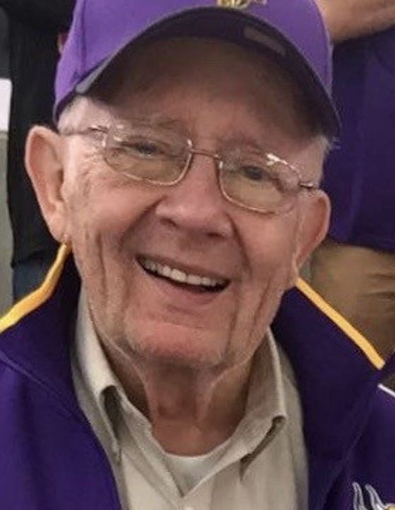 Lowell Elmer Christensen Profile Photo