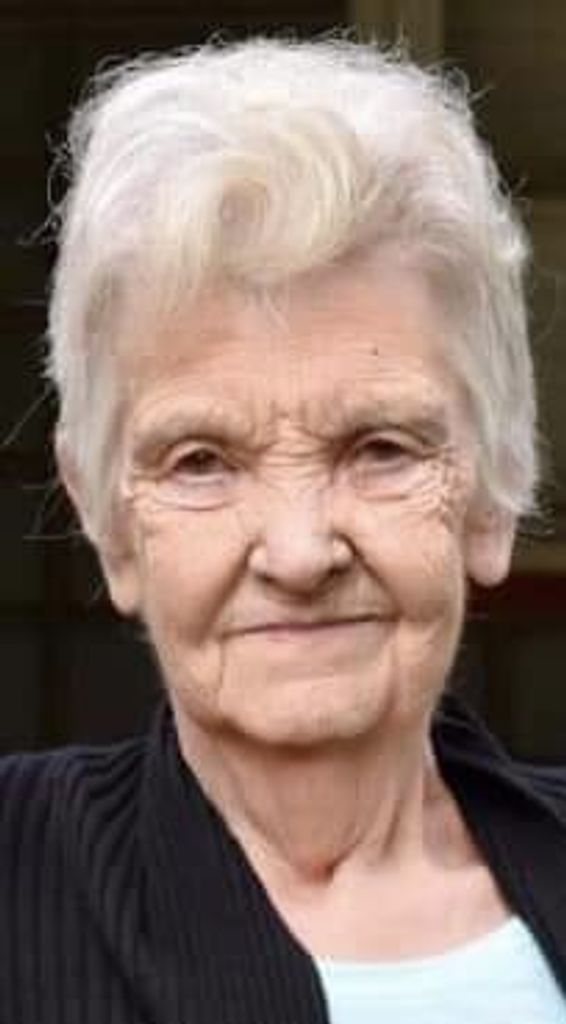 Donna Yvonna Taylor Profile Photo